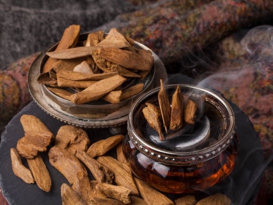Agarwood scent